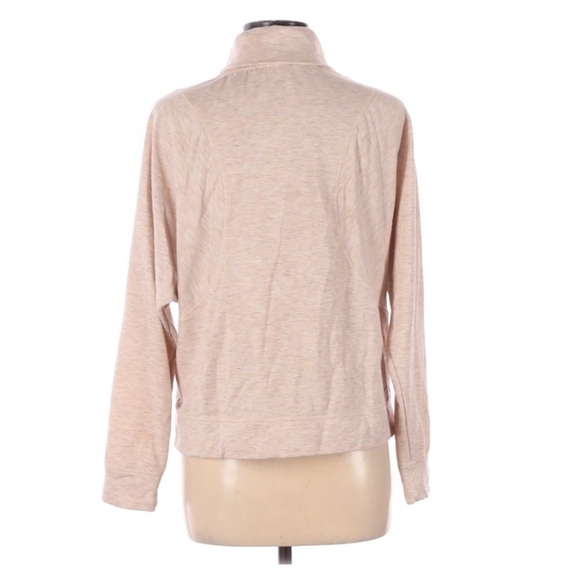 turtleneck sweatshirt - Picture 4 of 5